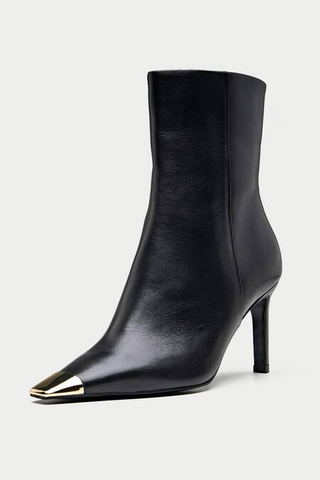 Buy Oroh Black Fano Pointed Toe Boots Online at Aza Fashions Buy_Oroh_Black Fano Pointed Toe Boots _Online_at_Aza_Fashions