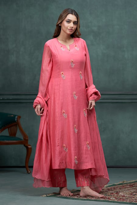 Hirika&Dhruti Flower Butti Hand Embroidered A-line Kurta Set 