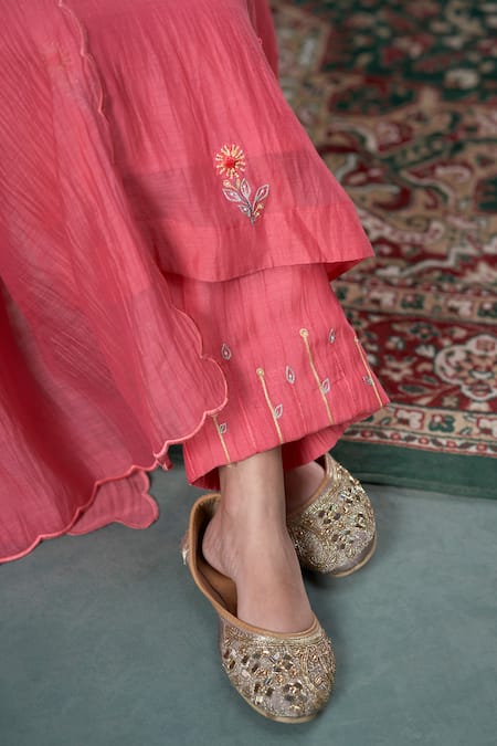 Hirika & Dhruti Peach Chanderi Embroidery, Pearls Split Flower Butti Hand A-line Kurta Set Online at Aza Fashions Hirika & Dhruti_Peach Chanderi Embroidery, Pearls Split Flower Butti Hand A-line Kurta Set _Online_at_Aza_Fashions