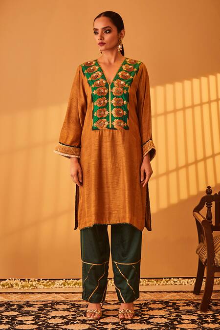 BO Tree_Yellow Satin, Silk Embroidery, Gota Patti Mehar E Khuda Floral Kurta And Pant Set _Online_at_Aza_Fashions