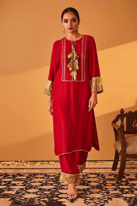 Bo tree Roohaniyat Sleeve Embroidered Kurta & Pant Set 