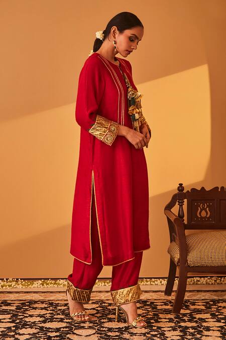 Shop BO Tree Red Satin, Silk Tassels, Zari Roohaniyat Sleeve Embroidered Kurta And Pant Set Shop_BO Tree_Red Satin, Silk Tassels, Zari Roohaniyat Sleeve Embroidered Kurta And Pant Set