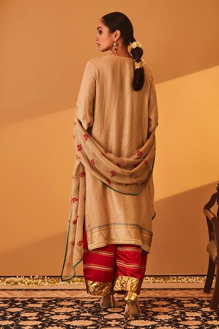 BO Tree Rayana Sequin Embroidered Kurta Set 