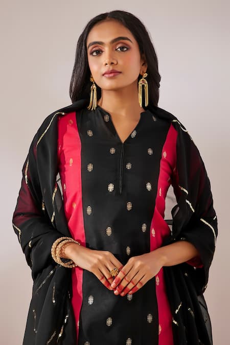 Gulaal Red Georgette, Satin, Sequins V-neck Brocade Woven Kurta Pant Set Online at Aza Fashions Gulaal_Red Georgette, Satin, Sequins V-neck Brocade Woven Kurta Pant Set _Online_at_Aza_Fashions