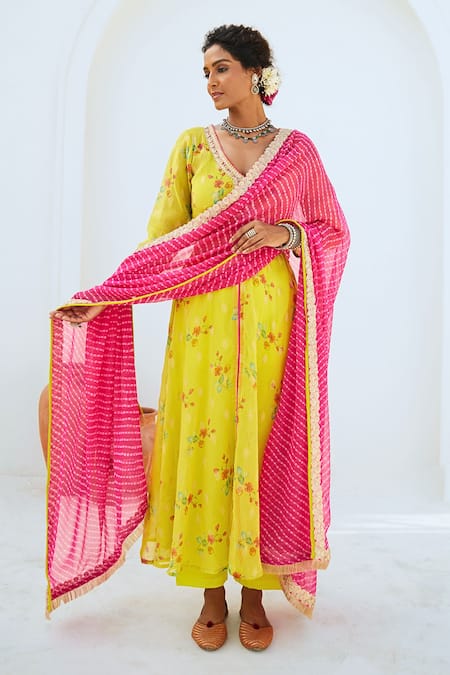 Shop_Myaara_Green Tissue, Chanderi, Georgette, Cotton Sequins, Floral Print Kurta Pant Set _Online_at_Aza_Fashions