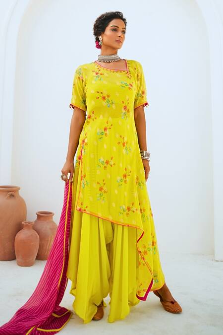 Myaara_Green Tissue, Chanderi, Cotton, Crepe, Georgette Floral Print Kurta Pant Set _at_Aza_Fashions