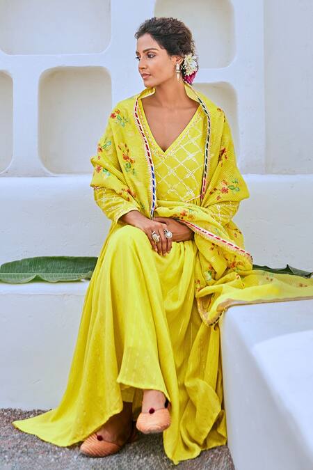 Shop Myaara Green Chanderi, Viscose, Cotton, Tissue Tassels, Mukaish Detailed Anarkali Set Online at Aza Fashions Shop_Myaara_Green Chanderi, Viscose, Cotton, Tissue Tassels, Mukaish Detailed Anarkali Set _Online_at_Aza_Fashions