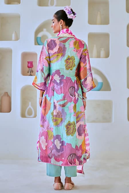 Myaara Floral Print Straight Kurta Pant Set 