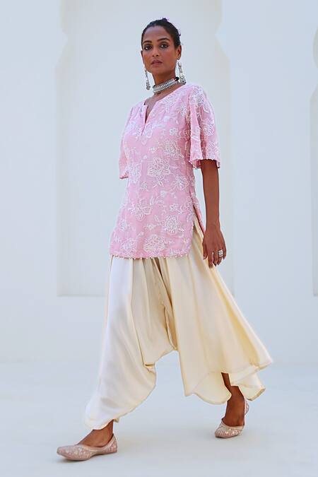 Buy Myaara Pink Tissue, Satin, Organza Embroidery, Beads Round Floral Short Kurta Pant Set Online at Aza Fashions Buy_Myaara_Pink Tissue, Satin, Organza Embroidery, Beads Round Floral Short Kurta Pant Set _Online_at_Aza_Fashions