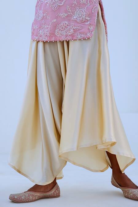 Shop Myaara Pink Tissue, Satin, Organza Embroidery, Beads Round Floral Short Kurta Pant Set Online at Aza Fashions Shop_Myaara_Pink Tissue, Satin, Organza Embroidery, Beads Round Floral Short Kurta Pant Set _Online_at_Aza_Fashions