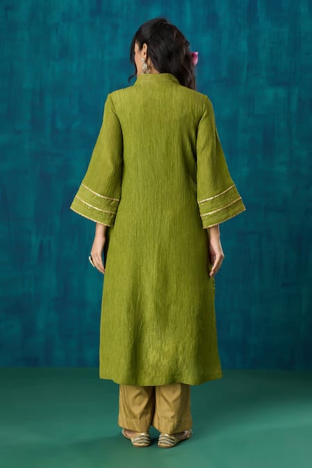 Mushio Jivika Zari Embroidered High Low Kurta & Pant Set 