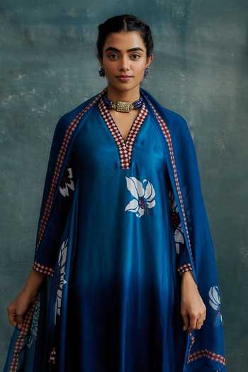 Krishna Mehta_Blue Modal Embroidery V-neck Geometric Block Print Ombre Kurta Pant Set _Online_at_Aza_Fashions