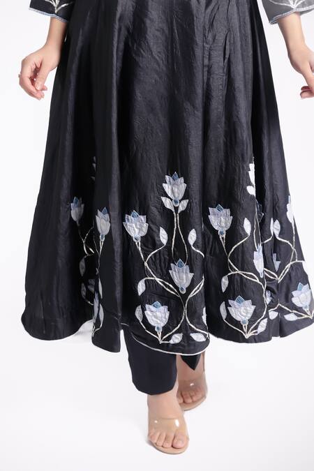 Bihart_Black Cotton, Silk Embroidery Round Ibadatgah Floral Applique Anarkali Pant Set _Online_at_Aza_Fashions