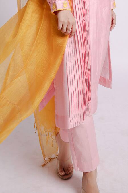 Bihart_Pink Chanderi, Cotton, Kota Doria Ibadatgah Floral Pleated Kurta And Pant Set _Online_at_Aza_Fashions