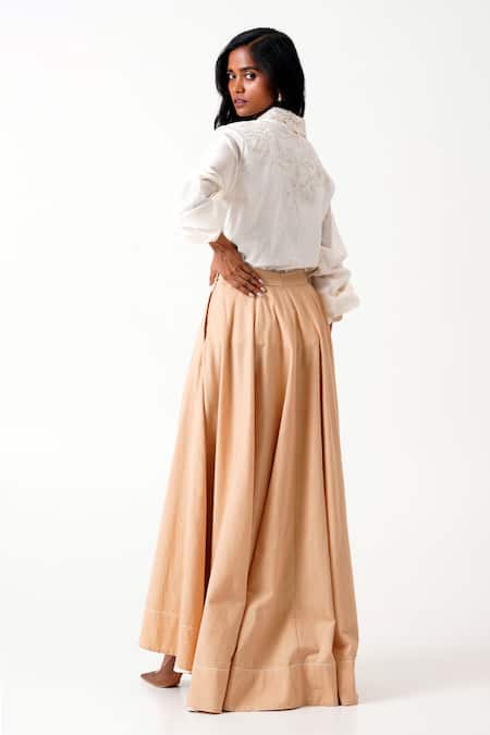 Shop Madder Much White , Handloom Cut Jane Floral Embroidered Shirt With Skirt at Aza Fashions Shop_Madder Much_White , Handloom Cut Jane Floral Embroidered Shirt With Skirt _at_Aza_Fashions