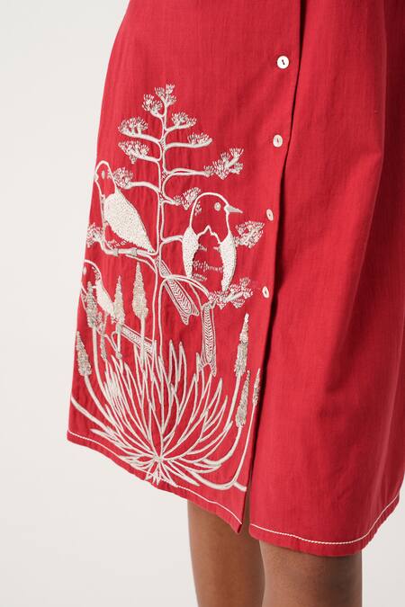 Madder Much_Red Handloom Cotton Embroidery Collared Madder Taiwo Bird Shirt Dress _Online_at_Aza_Fashions