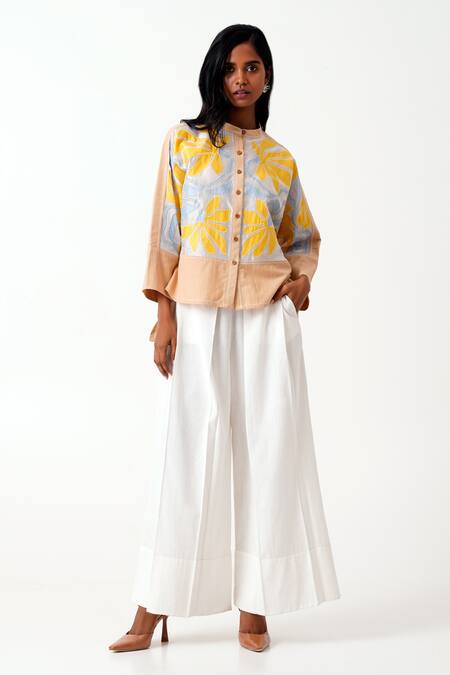 Madder Much_White Handloom Cotton Pete Pleated Straight Pant_Online_at_Aza_Fashions