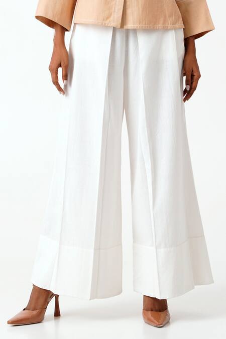 Buy_Madder Much_White Handloom Cotton Pete Pleated Straight Pant_Online_at_Aza_Fashions