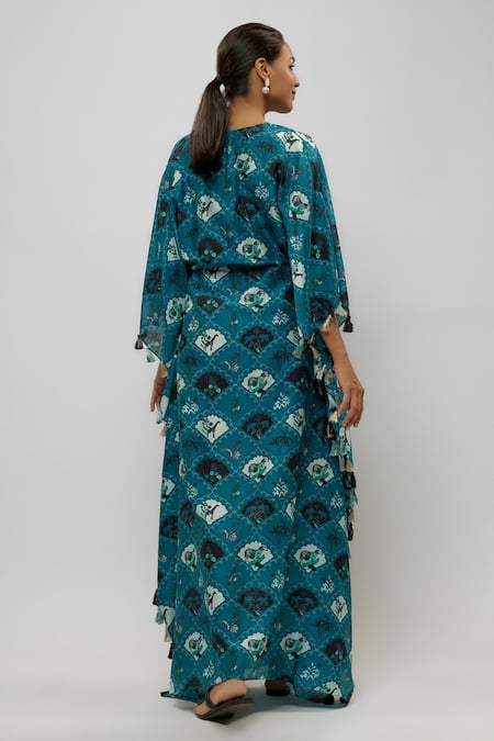 Shop PS Pret By Payal Singhal Blue Silkmul Print Safari V Neck Jaal Kaftan at Aza Fashions Shop_PS Pret By Payal Singhal_Blue Silkmul Print Safari V Neck Jaal Kaftan_at_Aza_Fashions