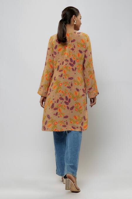 Shop PS Pret By Payal Singhal Brown Crepe Print Abstract Floral Round Neck Tunic at Aza Fashions Shop_PS Pret By Payal Singhal_Brown Crepe Print Abstract Floral Round Neck Tunic_at_Aza_Fashions