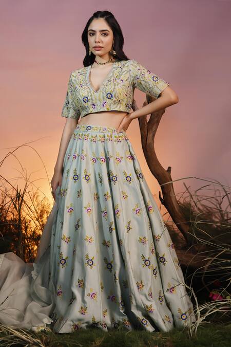 Ishram Couture_Green Chanderi, Silk Organza, Handloom Cotton Kishori Thread Lehenga Set _Online_at_Aza_Fashions