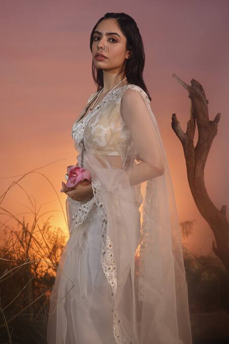 Buy_Ishram Couture_Ivory Silk Organza, Brocade Embroidery V-neck Saraswati Saree With Blouse _Online_at_Aza_Fashions