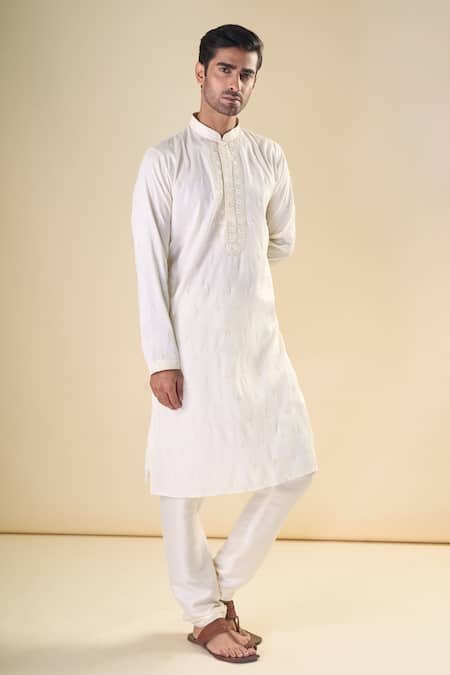 Aryavir Malhotra Sequin Embroidered Classic Kurta With Pyjama 