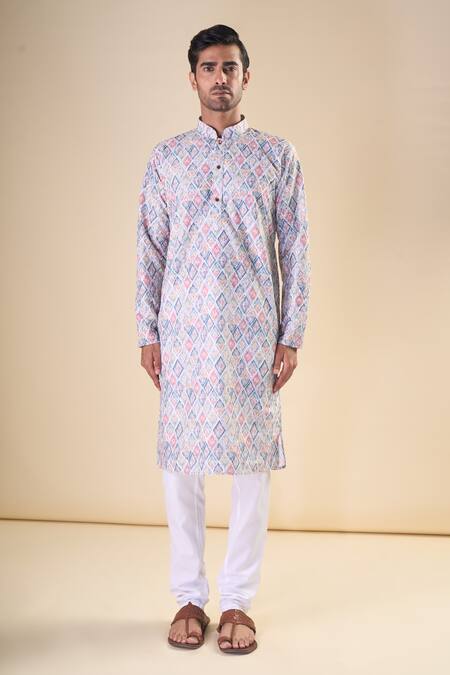 Arihant Rai Sinha_Grey Cotton Embroidery Geometric Pattern Kurta_Online_at_Aza_Fashions