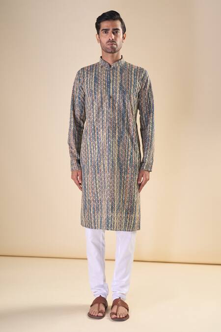 Arihant Rai Sinha_Blue Cotton Embroidery Geometric Pattern Straight Kurta_Online_at_Aza_Fashions