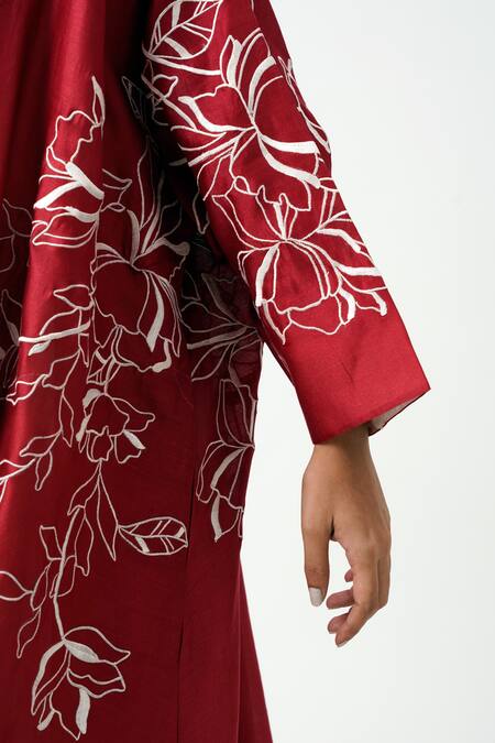 Buy Madder Much Red Chanderi Silk Embroidery Open Neck Madder Dallas 2 Overlay Jacket Online at Aza Fashions Buy_Madder Much_Red Chanderi Silk Embroidery Open Neck Madder Dallas 2 Overlay Jacket _Online_at_Aza_Fashions