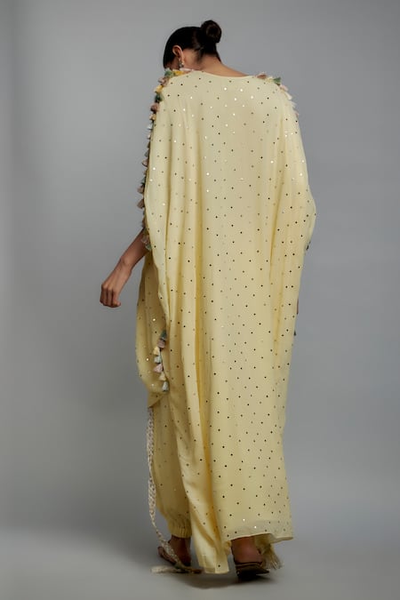 Payal Singhal Flower Vine Hand Embroidered Kurta With Pant 