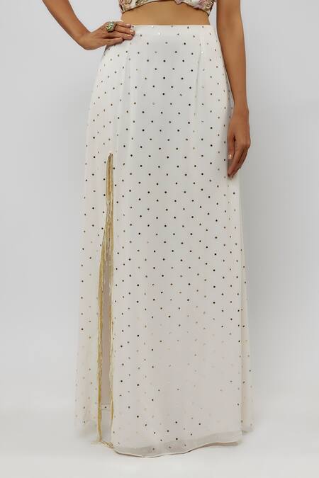 Payal Singhal Off White Georgette, Muslin 3d Garden Embroidered Choli With Mukaish Skirt Online at Aza Fashions Payal Singhal_Off White Georgette, Muslin 3d Garden Embroidered Choli With Mukaish Skirt _Online_at_Aza_Fashions