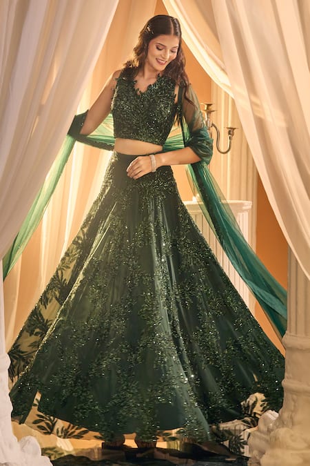 Aariyana Couture_Green Net Sequins V-neck Tropical Embroidered Lehenga Set _at_Aza_Fashions
