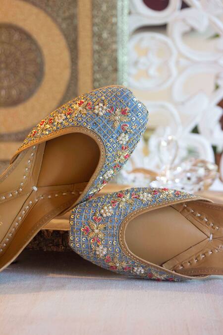 Buy_Amaryllis For Her_Blue Sequin Hazel Bloom Jaal Embroidered Juttis_Online_at_Aza_Fashions