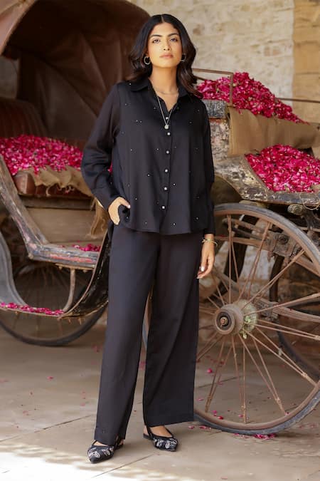 Gulaal Pitthan Evil Eye Embroidered Back Top 