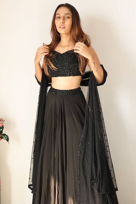 Shop Label Shristi Chetani Black Net, Crepe Sweetheart Neck Hand Embroidered Blouse Lehenga Set Shop_Label Shristi Chetani_Black Net, Crepe Sweetheart Neck Hand Embroidered Blouse Lehenga Set