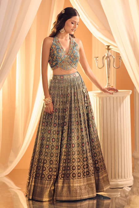 Aariyana Couture Mandala Pattern Lehenga & Embroidered Blouse Set 