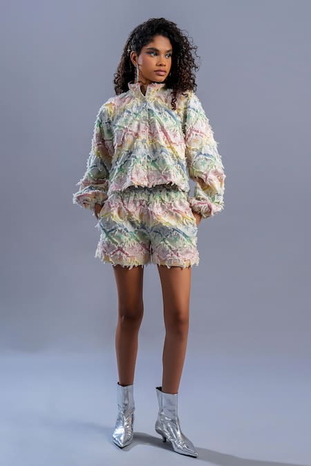 POOJA SHROFF Pulse Pattern Distress Shirt With Shorts 