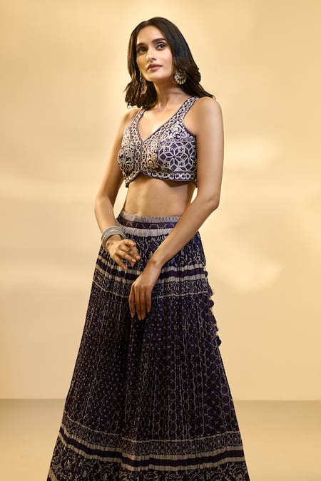 Aariyana Couture Purple Silk, Net, Muslin Embroidery V-neck Jaal Print Pleated Lehenga Set at Aza Fashions Aariyana Couture_Purple Silk, Net, Muslin Embroidery V-neck Jaal Print Pleated Lehenga Set _at_Aza_Fashions