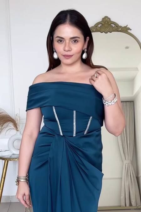 Itsish Green Silk Off-shoulder Cordelia Draped Corset Dress Online at Aza Fashions Itsish_Green Silk Off-shoulder Cordelia Draped Corset Dress _Online_at_Aza_Fashions