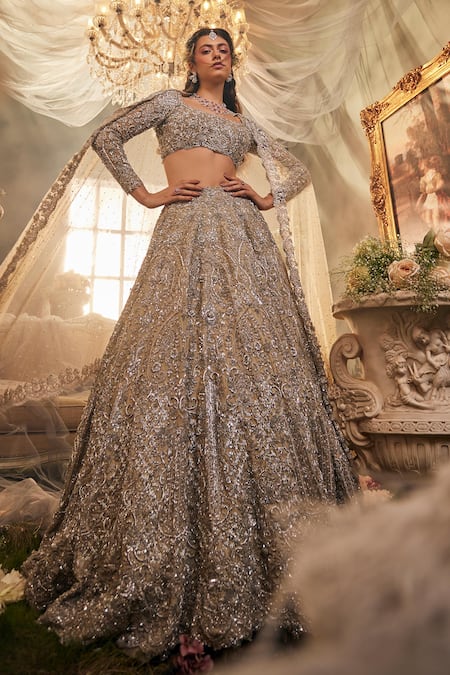 Sunita Bhandari Beige Pure Upada Silk Embroidered Sequin Round Starlit Lehenga Set 