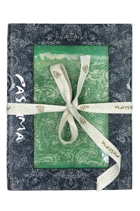 Pashma_Green Geometric Paisley Motif Pattern Silk Cashmere Scarf _Online_at_Aza_Fashions