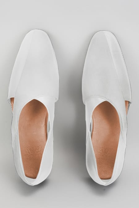 Bubber Couture Walter Almond Toe Peshawari Sandal 