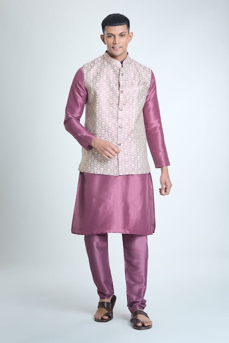 Arihant Rai Sinha Wine Jacquard, Silk Embroidery Scallop Woven Bundi And Kurta Set at Aza Fashions Arihant Rai Sinha_Wine Jacquard, Silk Embroidery Scallop Woven Bundi And Kurta Set_at_Aza_Fashions