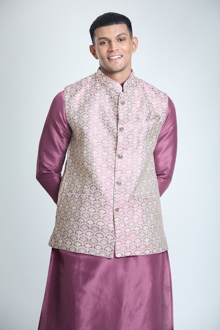 Buy Arihant Rai Sinha Wine Jacquard, Silk Embroidery Scallop Woven Bundi And Kurta Set Buy_Arihant Rai Sinha_Wine Jacquard, Silk Embroidery Scallop Woven Bundi And Kurta Set