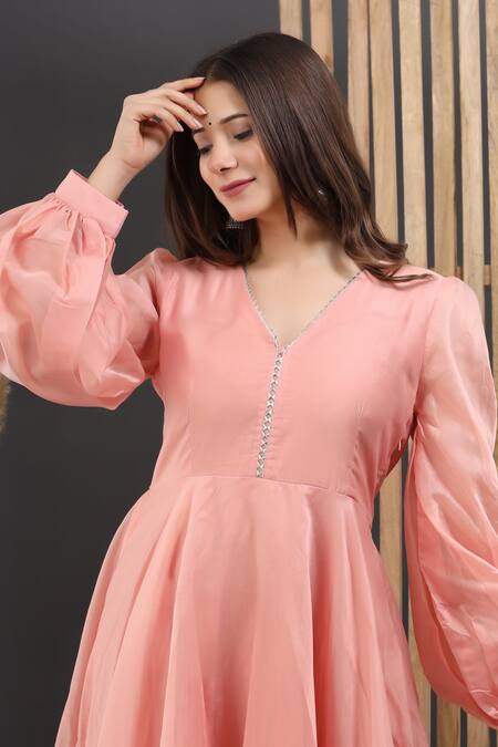 Shop_Suti Kapda_Peach Chanderi Gota Patti V-neck Lace Embroidered Flared Gown _Online_at_Aza_Fashions