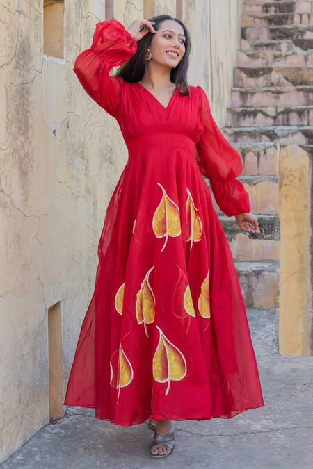 Shop Suti Kapda Red Chanderi Embroidery V-neck Leaf Motif Hand Painted Gown Online at Aza Fashions Shop_Suti Kapda_Red Chanderi Embroidery V-neck Leaf Motif Hand Painted Gown _Online_at_Aza_Fashions