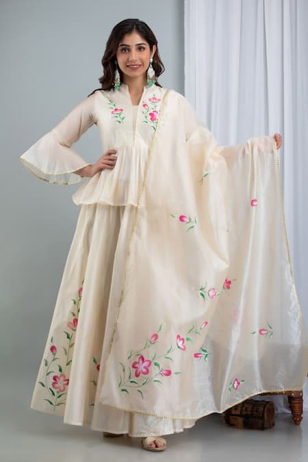 Shop Suti Kapda Off White Chanderi Gota Patti Mandarin Collar Hand Painted Lehenga Set Online at Aza Fashions Shop_Suti Kapda_Off White Chanderi Gota Patti Mandarin Collar Hand Painted Lehenga Set _Online_at_Aza_Fashions