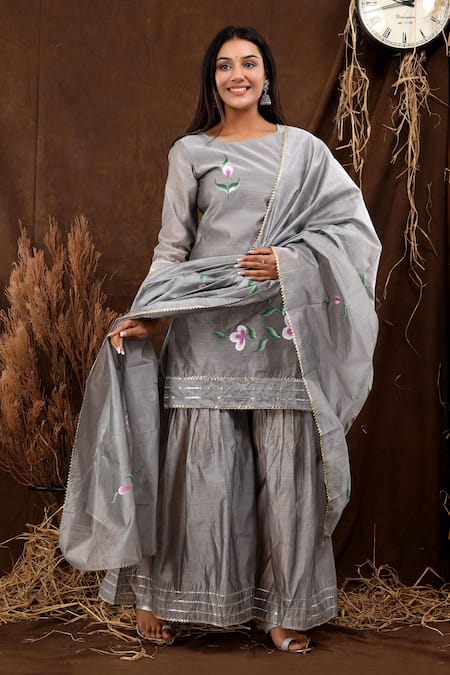 Buy_Suti Kapda_Grey Chanderi Gota Patti Round Neck Bud Bloom Hand Painted Kurta Sharara Set _Online_at_Aza_Fashions