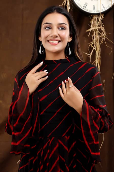 Suti Kapda_Black Chiffon High Neck Leheriya Pattern Bell Sleeves Gown_at_Aza_Fashions